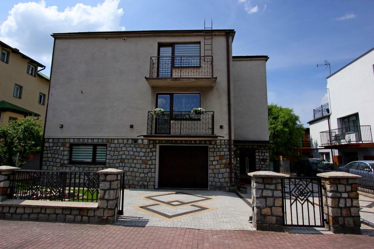 U Elzbiety Apartment Леба Екстериор снимка